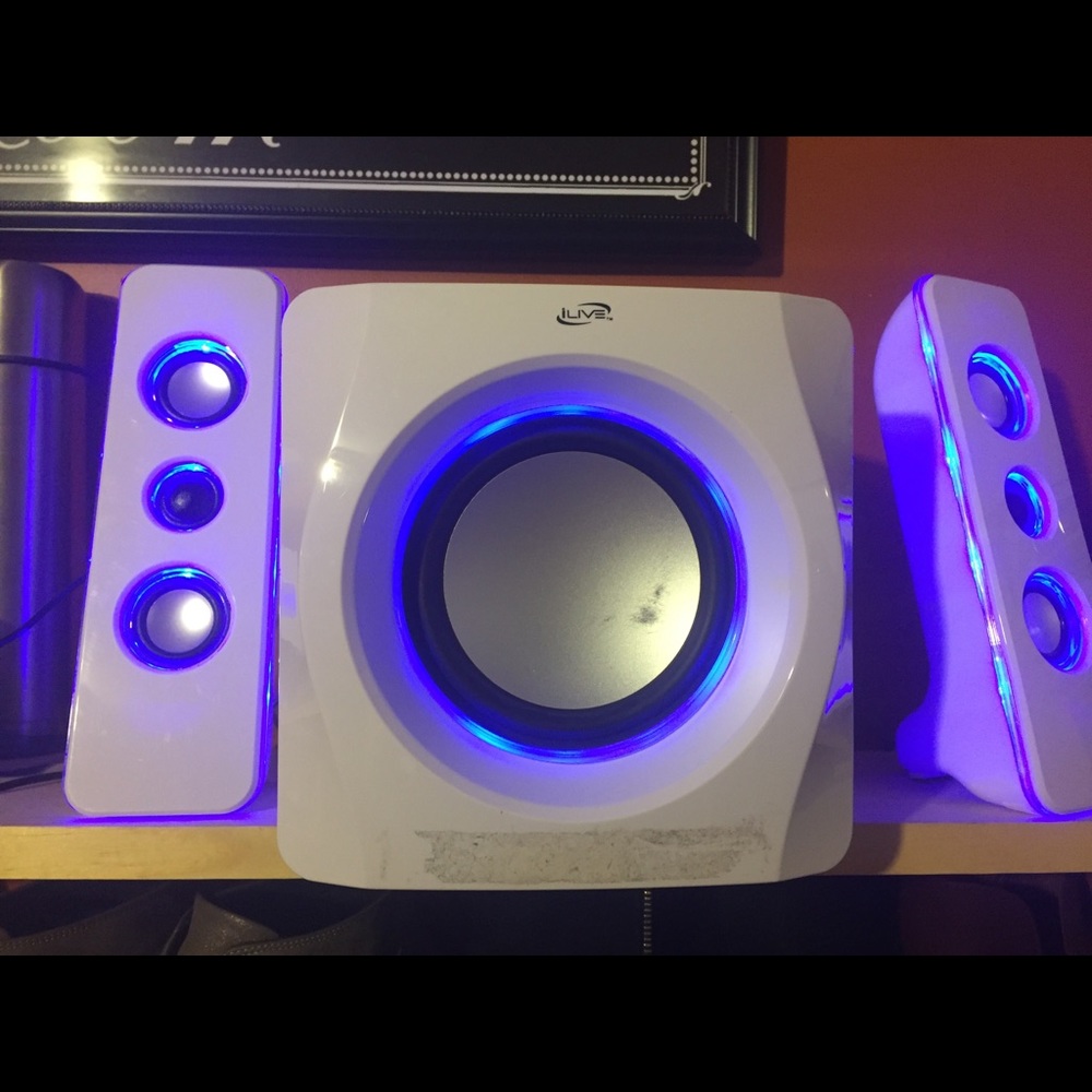 Bluetooth Speakers